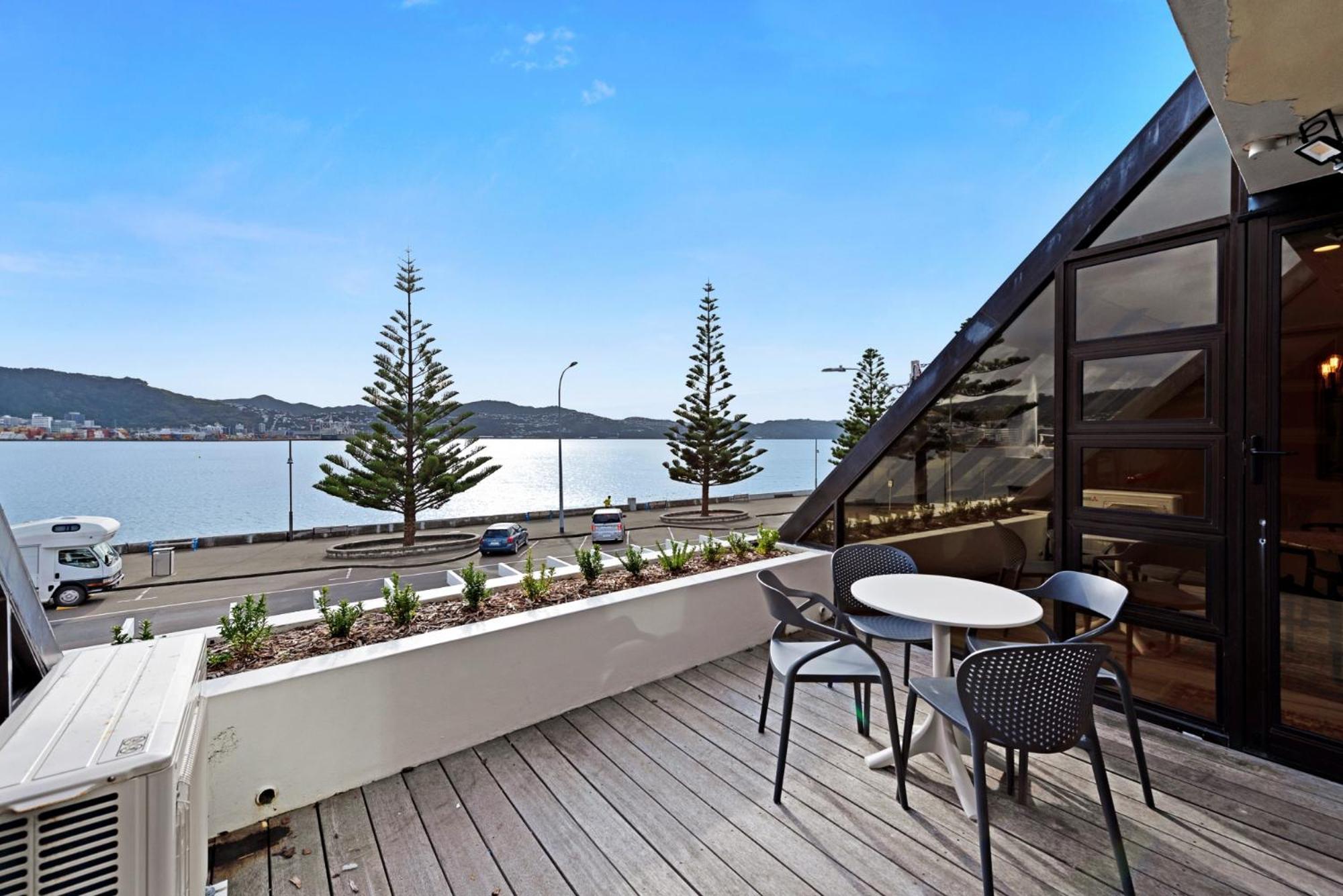Bay Suites - 328 Oriental Parade Wellington Exterior foto